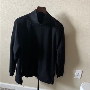 Athleta Black Women's Sweatshirt